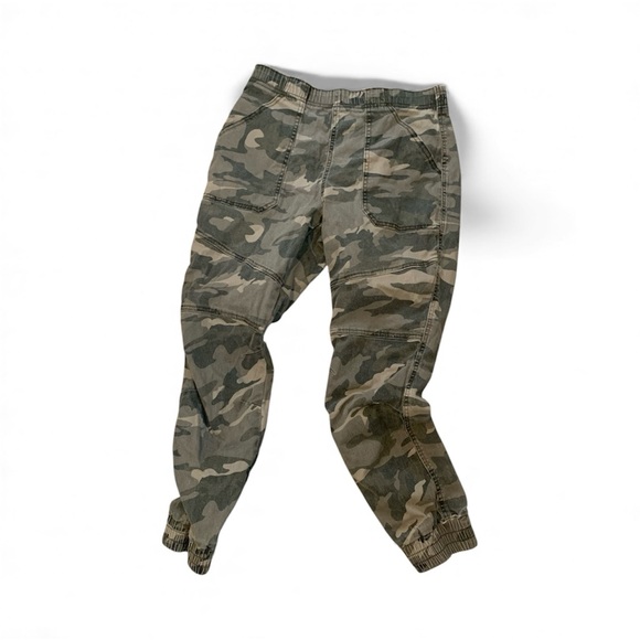 Rewash Pants - Rewash Camo Cargo Pants Size M with Elastic Waist
